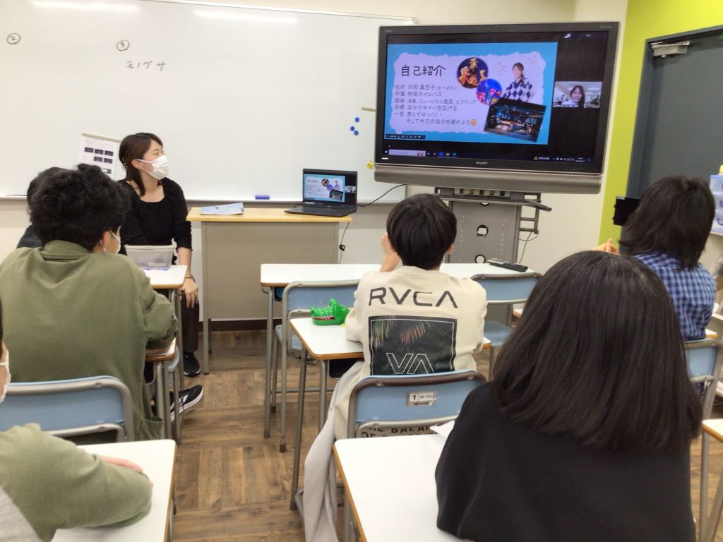 東京にあるフリースクール、クラーク国際中等部東京キャンパスの様子