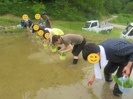 兵庫県にあるフリースクール、クラーク国際中等部芦屋キャンパスの課外活動の様子