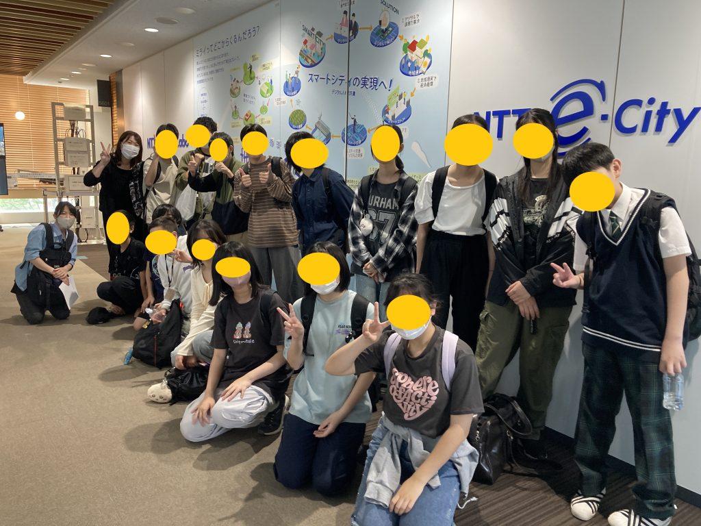 東京にあるフリースクール、クラーク国際中等部東京キャンパスの課外活動の様子