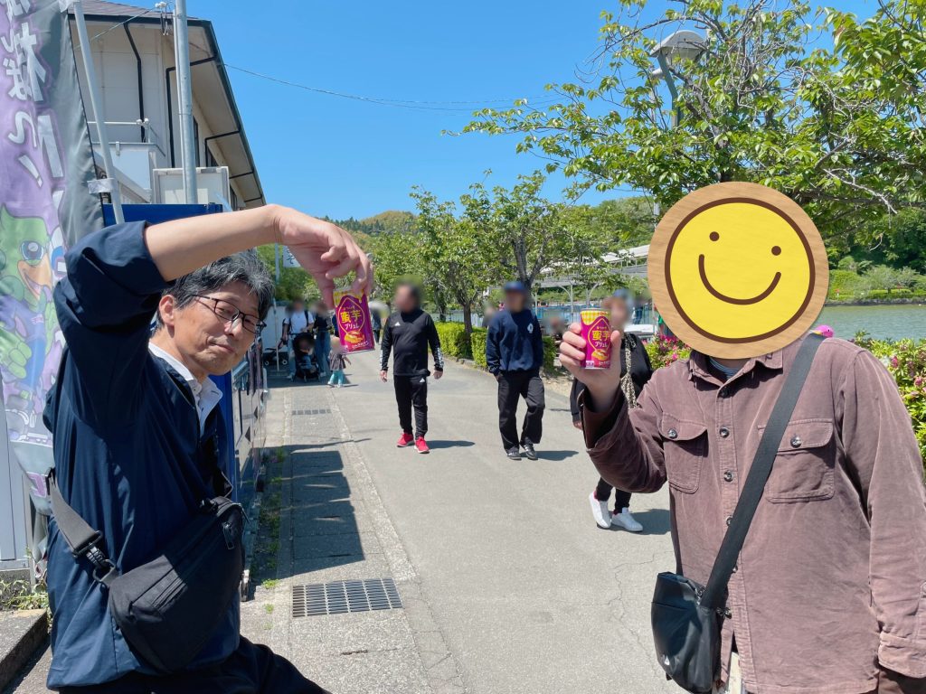静岡にあるフリースクール、クラーク国際中等部静岡キャンパスの蓮華寺池公園散策