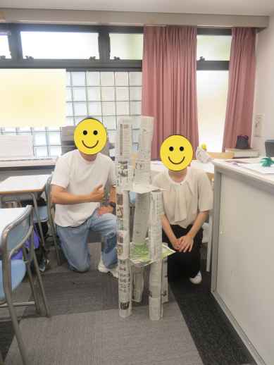 兵庫県にあるフリースクール、クラーク国際中等部芦屋キャンパスの心理学の様子