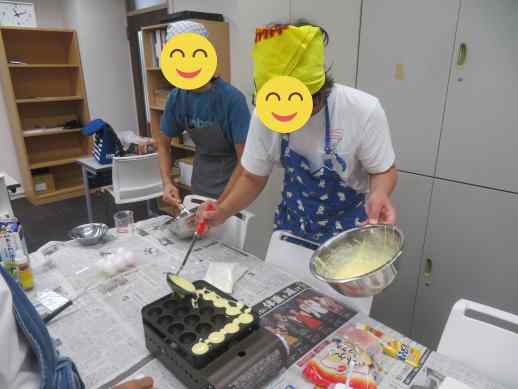 兵庫県にあるフリースクール、クラーク国際中等部芦屋キャンパスの特別活動の様子