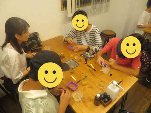 兵庫県にあるフリースクール、クラーク国際中等部芦屋キャンパスの課外活動の様子