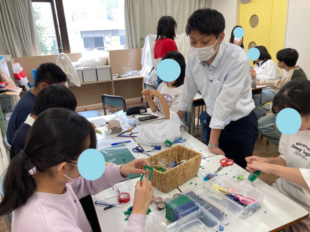 東京にあるフリースクール、クラーク国際中等部東京キャンパスの文化祭の様子