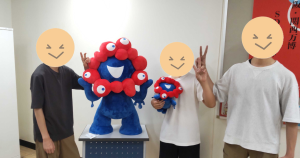 大阪にあるフリースクール、クラーク国際中等部大阪天王寺キャンパス、SDG’ｓマルシェ、イベント、大阪関西万博、マスコットキャラクター、ミャクミャク
