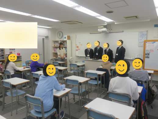 兵庫県にあるフリースクール、クラーク国際中等部芦屋キャンパスのピア実習の様子