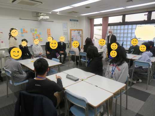 兵庫県にあるフリースクール、クラーク国際中等部芦屋キャンパスの特別活動の様子