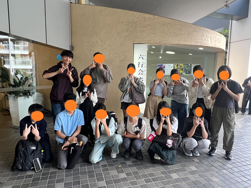 東京にあるフリースクール、クラーク国際中等部東京キャンパスの授業の様子