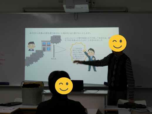 兵庫県にあるフリースクール、クラーク国際中等部芦屋キャンパスのキャリア探究の授業の様子