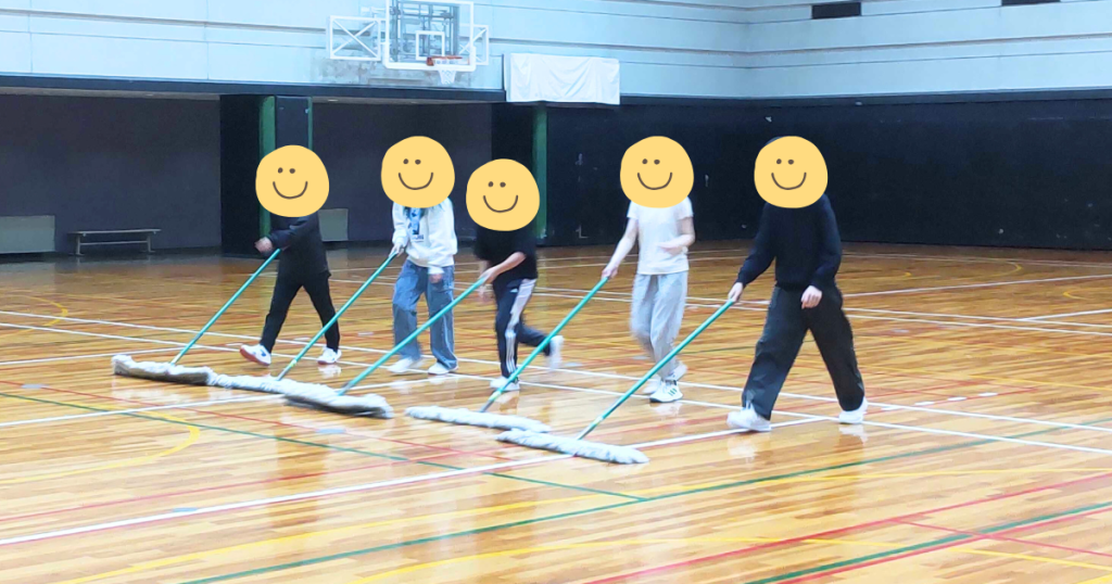 大阪にあるフリースクール、クラーク国際中等部大阪天王寺キャンパス、体育レクリエーション、高校合同、クラークスマート、エディオンアリーナ大阪、清掃