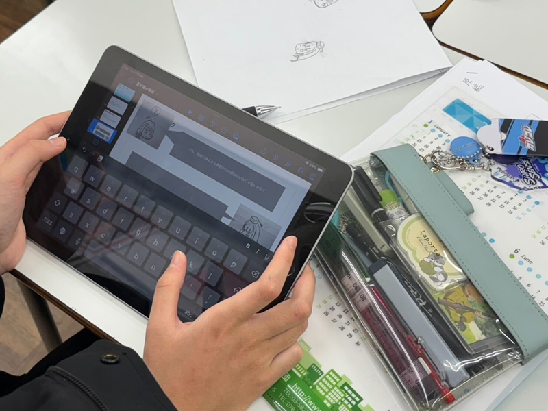 東京にあるフリースクール、クラーク国際中等部東京キャンパスの授業の様子