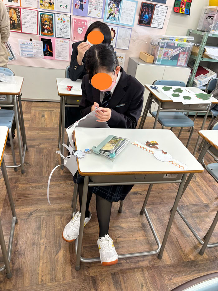 東京にあるフリースクール、クラーク国際中等部東京キャンパスの授業の様子