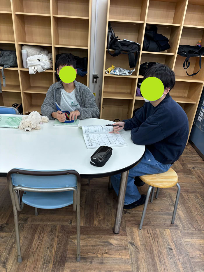 東京にあるフリースクール、クラーク国際中等部東京キャンパスの授業の様子