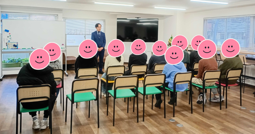 大阪にあるフリースクール、クラーク国際中等部大阪天王寺キャンパス、終業式、表彰式、大掃除