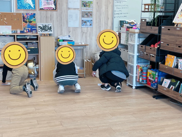 静岡にあるフリースクール、クラーク国際中等部静岡キャンパスの様子、2学期大掃除