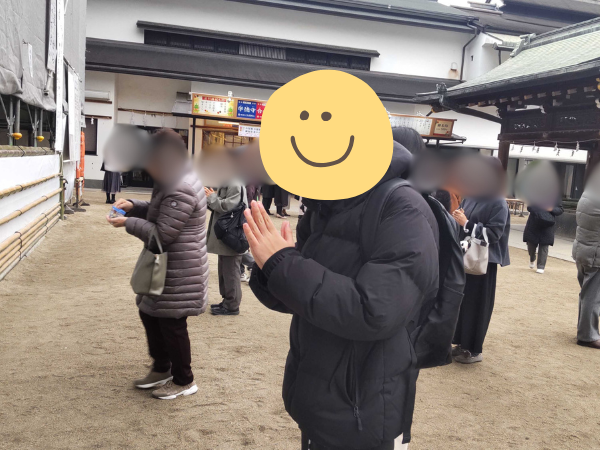 大阪にあるフリースクール、クラーク国際中等部大阪天王寺キャンパス、1月課外活動、大阪天満宮、初詣、お参り、