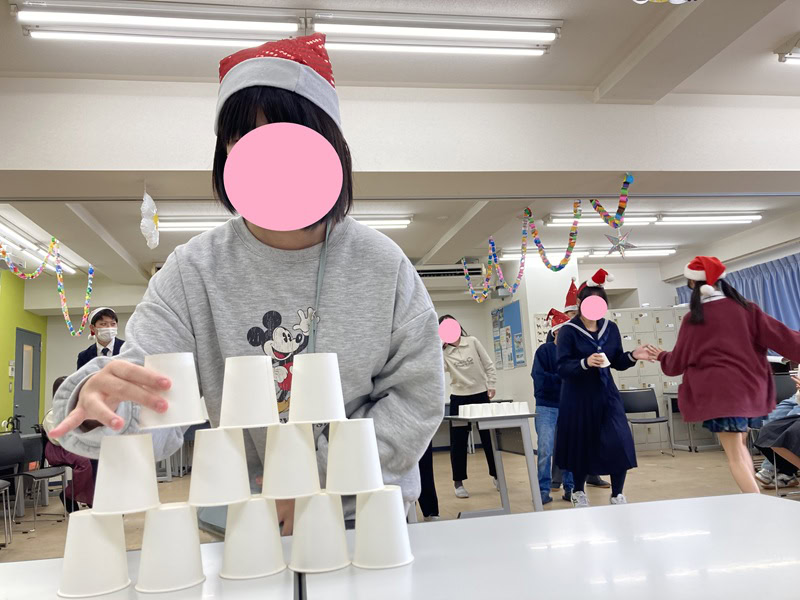 東京にあるフリースクール、クラーク国際中等部東京キャンパスの授業の様子