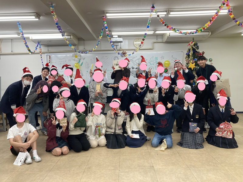 東京にあるフリースクール、クラーク国際中等部東京キャンパスの授業の様子