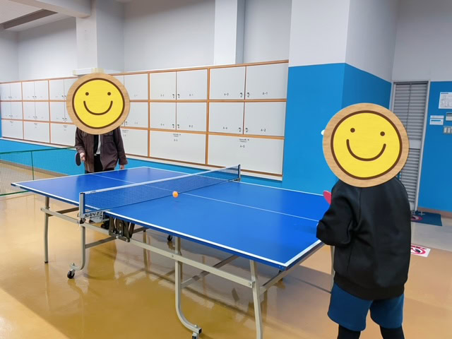 静岡にあるフリースクール、クラーク国際中等部静岡キャンパスの卓球の様子、クラーク国際中等部静岡キャンパスの課外活動