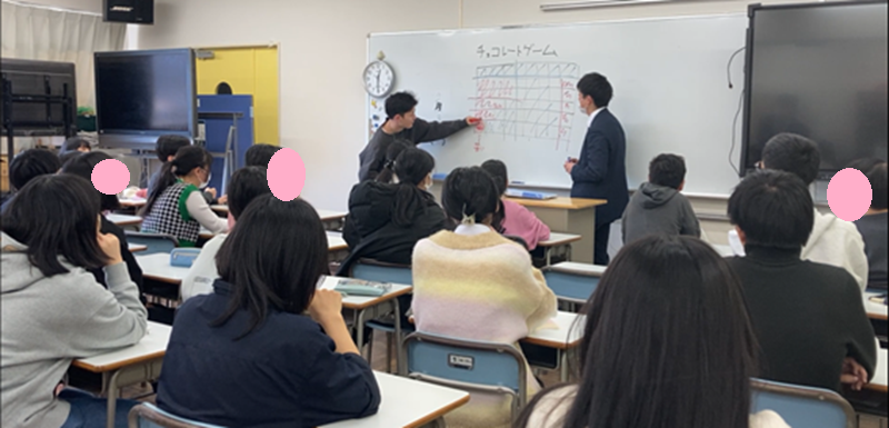 東京にあるフリースクール、クラーク国際中等部東京キャンパスの授業の様子