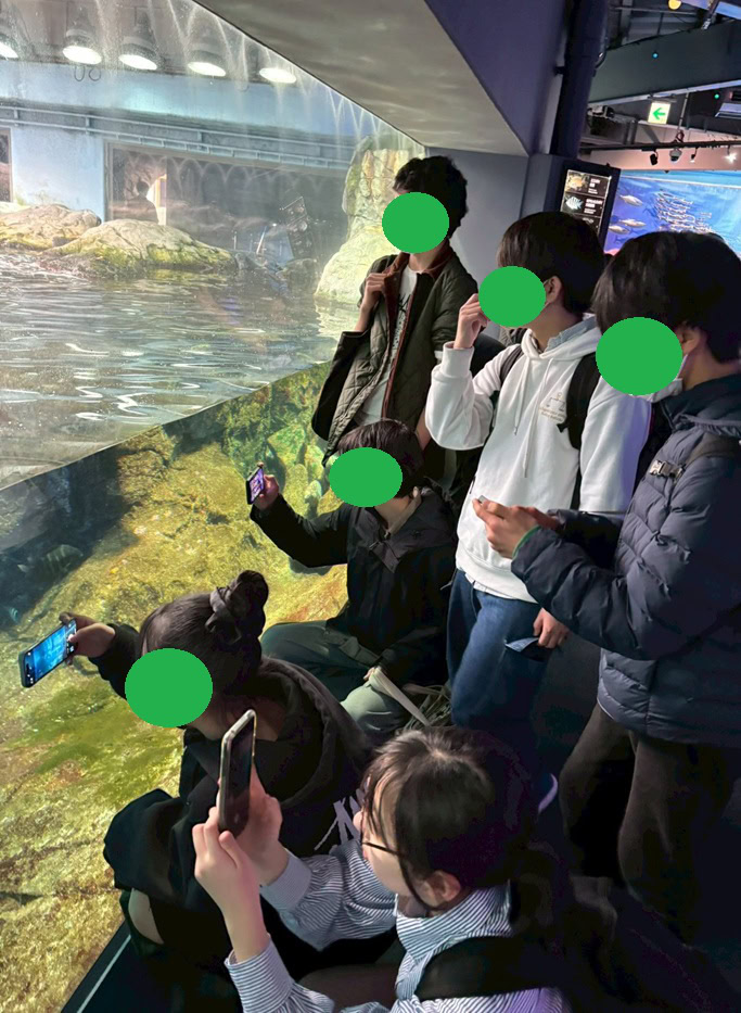 東京にあるフリースクール、クラーク国際中等部東京キャンパスの授業の様子