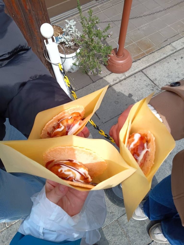 埼玉県所沢市にあるフリースクール、クラーク国際中等部所沢キャンパスで行った卒業遠足の様子