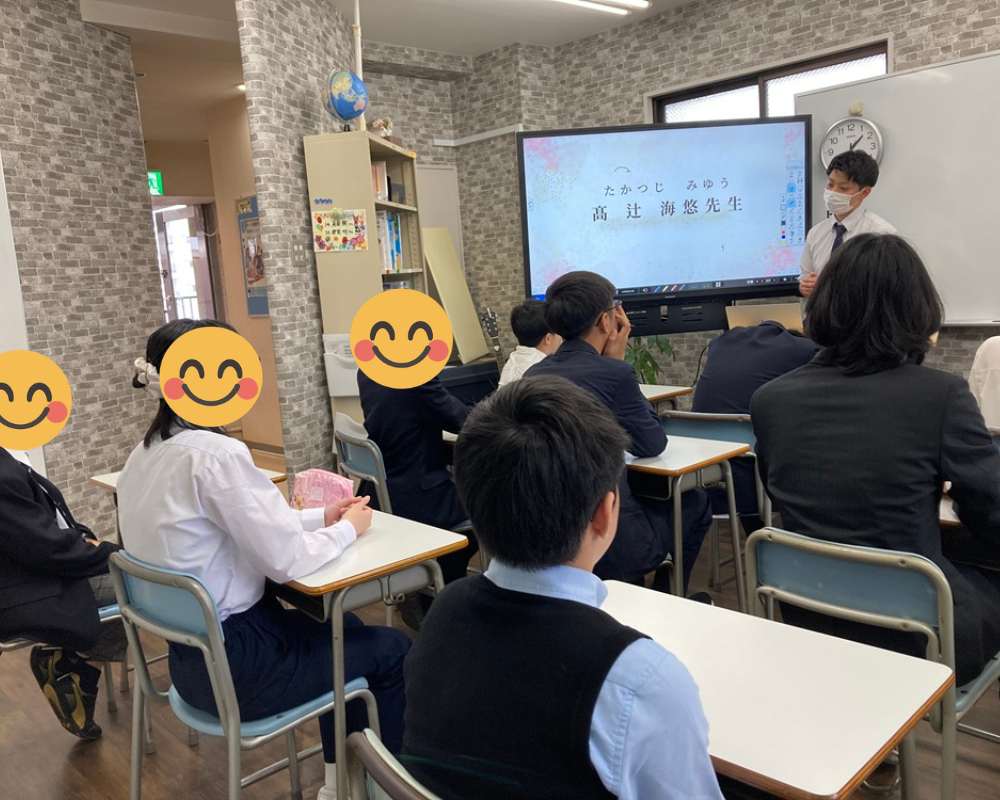 東京にあるフリースクール、クラーク国際中等部東京キャンパスの授業の様子