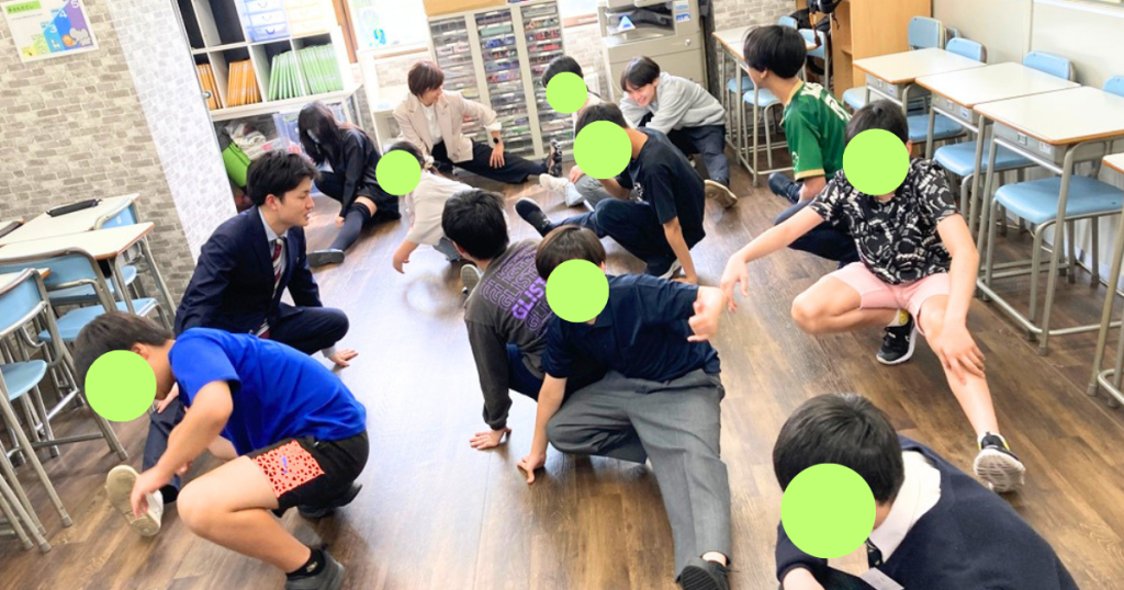 東京にあるフリースクール、クラーク国際中等部東京キャンパスの授業の様子