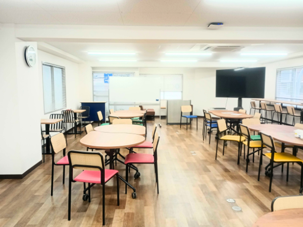 大阪にあるフリースクール、クラーク国際中等部、大阪天王寺、始業式前日