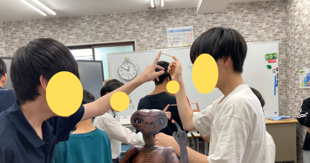 東京にあるフリースクール、クラーク国際中等部東京キャンパスの授業の様子