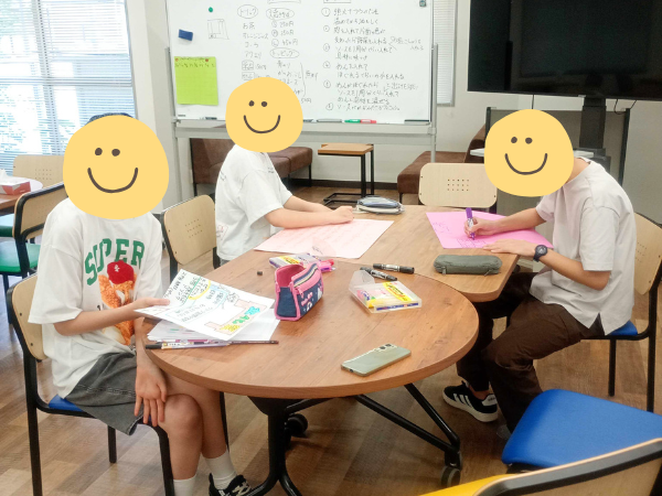 大阪にあるフリースクール、クラーク国際中等部大阪天王寺キャンパス、文化祭、ミニゲーム、チラシ、ポスター、