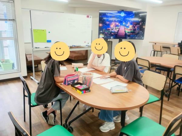 大阪にあるフリースクール、クラーク国際中等部大阪天王寺キャンパス、文化祭、ミニゲーム、チラシ、ポスター、