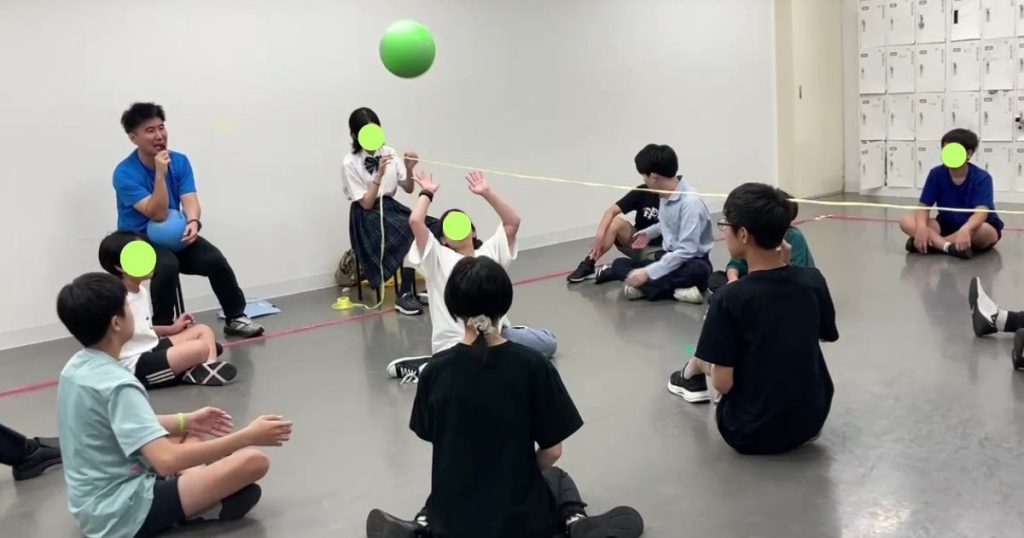 高田馬場にあるフリースクール、クラーク国際中等部東京キャンパスの授業の様子
