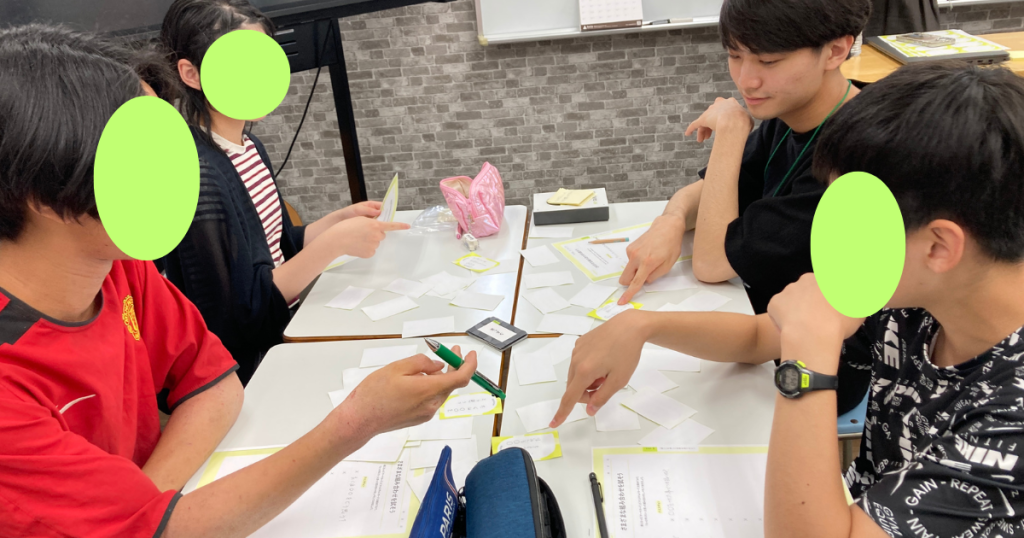 東京にあるフリースクール、クラーク国際中等部東京キャンパスの授業の様子