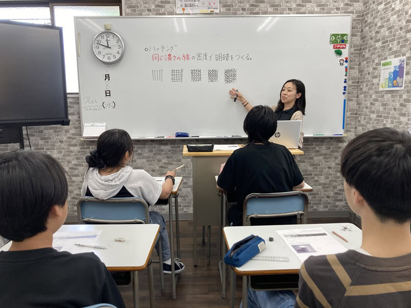 東京にあるフリースクール、クラーク国際中等部東京キャンパスの授業の様子