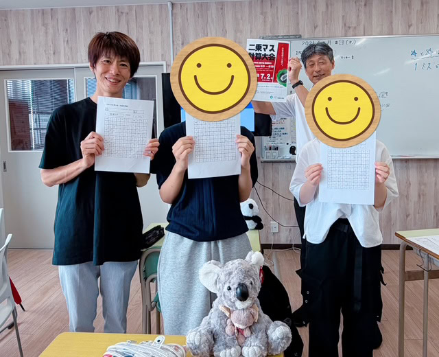 静岡にあるフリースクール、クラーク国際中等部静岡キャンパスの計算大会の様子
