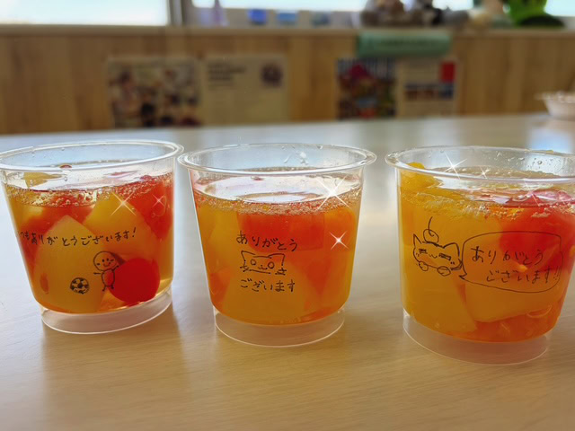 静岡にあるフリースクール、クラーク国際中等部静岡キャンパスの調理実習の様子