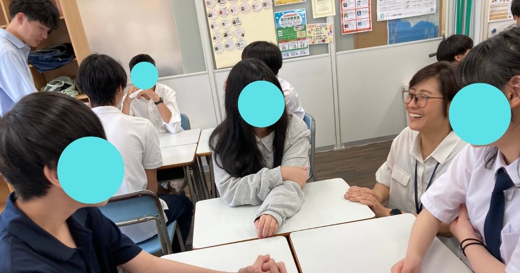 東京にあるフリースクール、クラーク国際中等部東京キャンパスの授業の様子