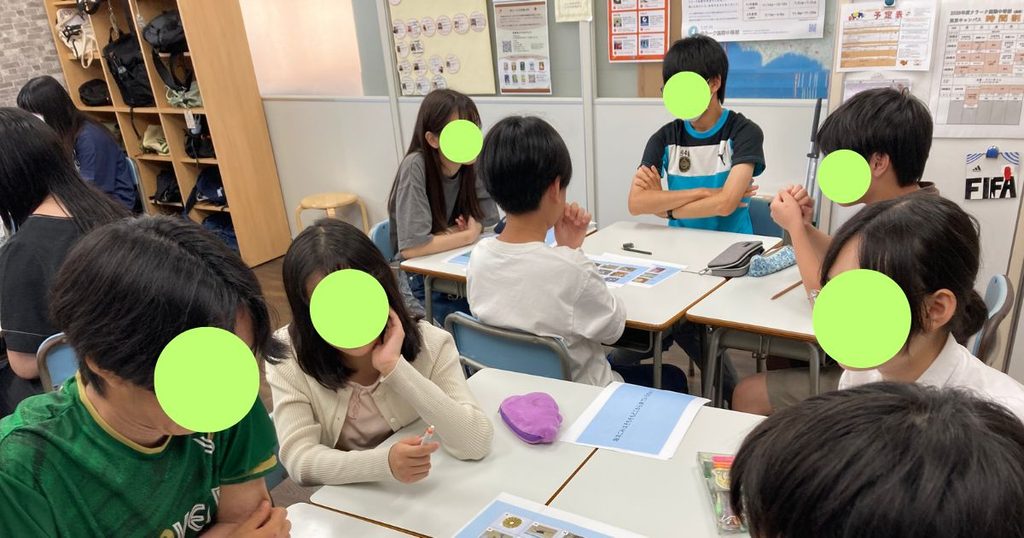 高田馬場にあるフリースクール、クラーク国際中等部東京キャンパスの授業の様子