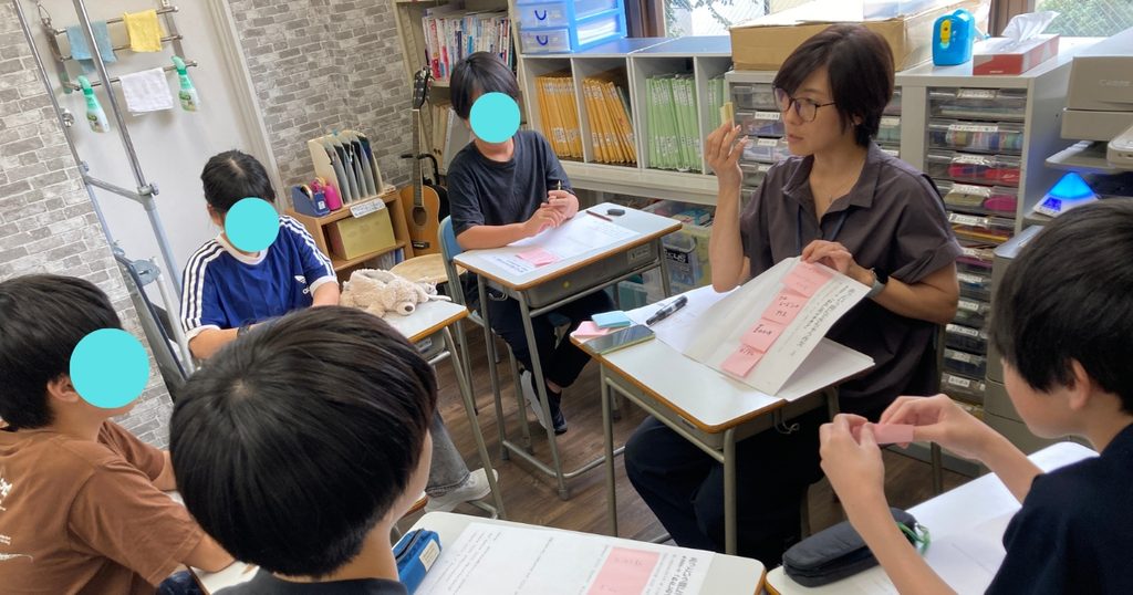 東京にあるフリースクール、クラーク国際中等部東京キャンパスの授業の様子
