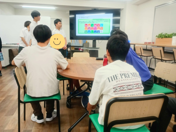 大阪にあるフリースクール、クラーク国際中等部大阪天王寺キャンパス、高校生と交流、SDGs、SDGsマルシェ、事前授業、クラーク、クラーク天王寺、専修学校クラーク高等学院天王寺校、